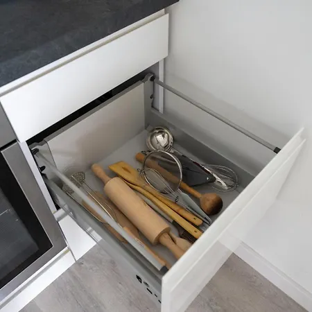 Srodmiescie - 8th Floor, Workspace, Tram - By Rentujemy Apartment
